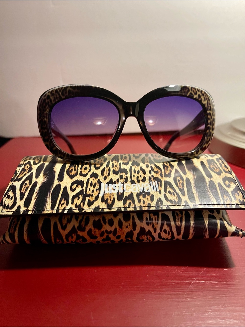 Just Cavalli 3-1-6 Leopard-Print Sunglasses w/Purple Gradient Lenses w/case, New